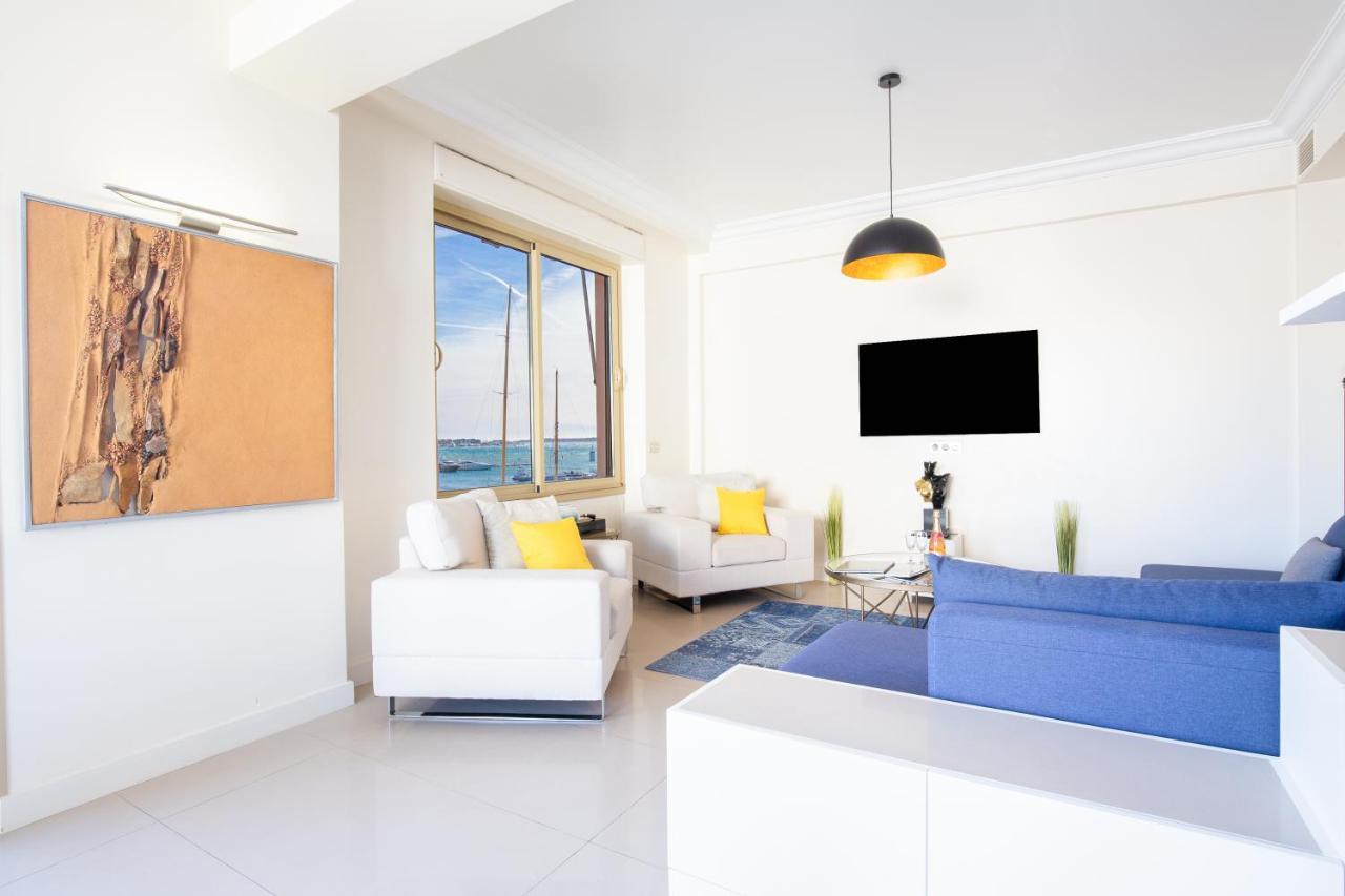 Darxia -Cannes Vieux Port Luaran gambar